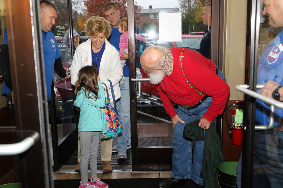 Operation Blue Christmas_Chick-fil-A 2019-9986.JPG